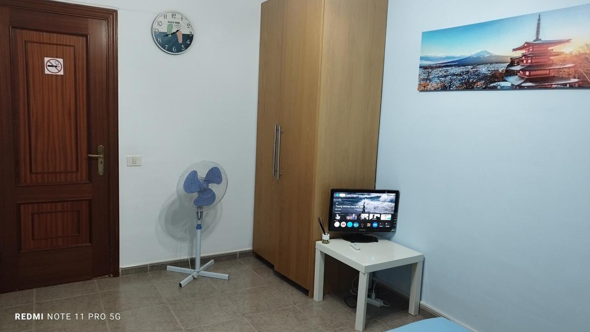 Los Cristianos Centro, Room With A Private Bathroom In Shared Apartment Arona  Eksteriør bilde