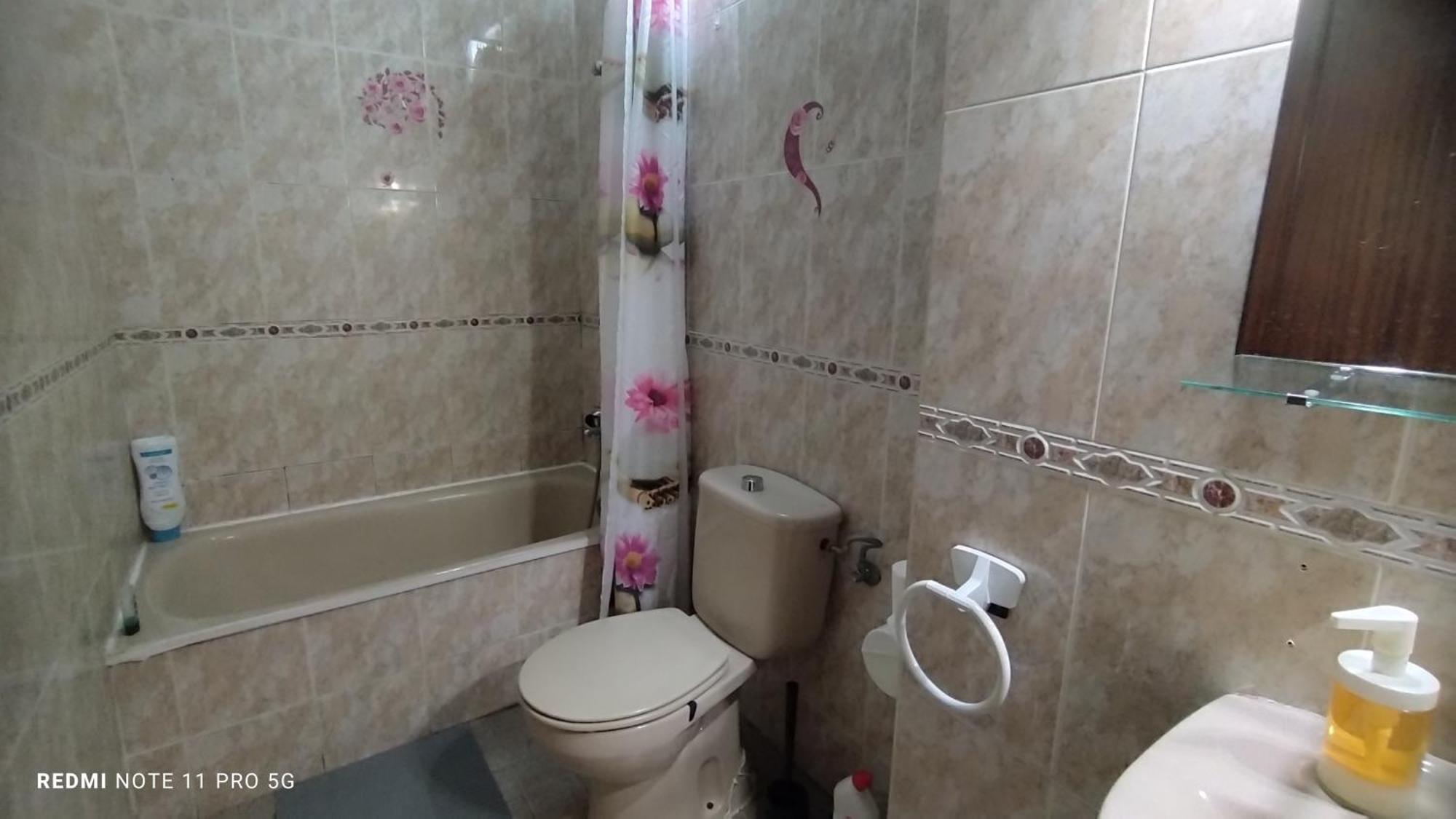 Los Cristianos Centro, Room With A Private Bathroom In Shared Apartment Arona  Eksteriør bilde